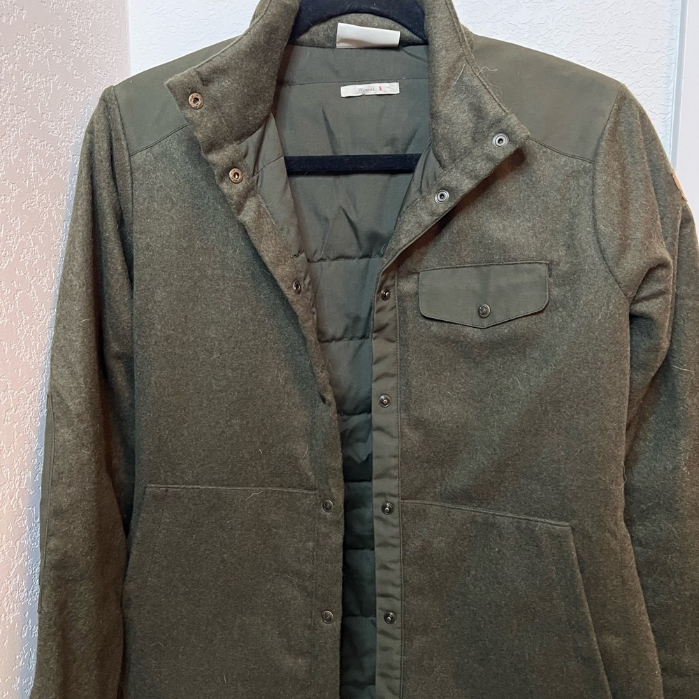 Women's Fjallraven Olive Green Wool Jacket